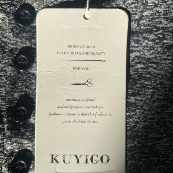 NWT Slim fit Henley Size Medium - Picture 10 of 10